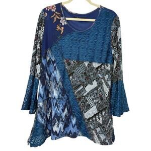 Calessa Patchwork Lace Bell Sleeve Tunic Top Blue Multicolor Boho Artsy Size L